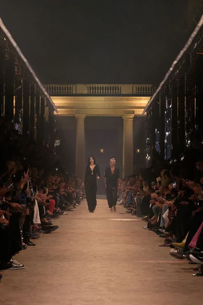 Look 56